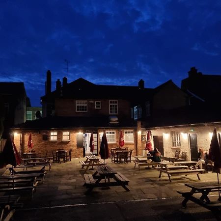 Gillygate Bar And Rooms Йорк Экстерьер фото
