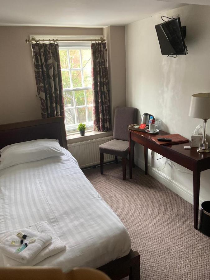 Gillygate Bar And Rooms Йорк Экстерьер фото