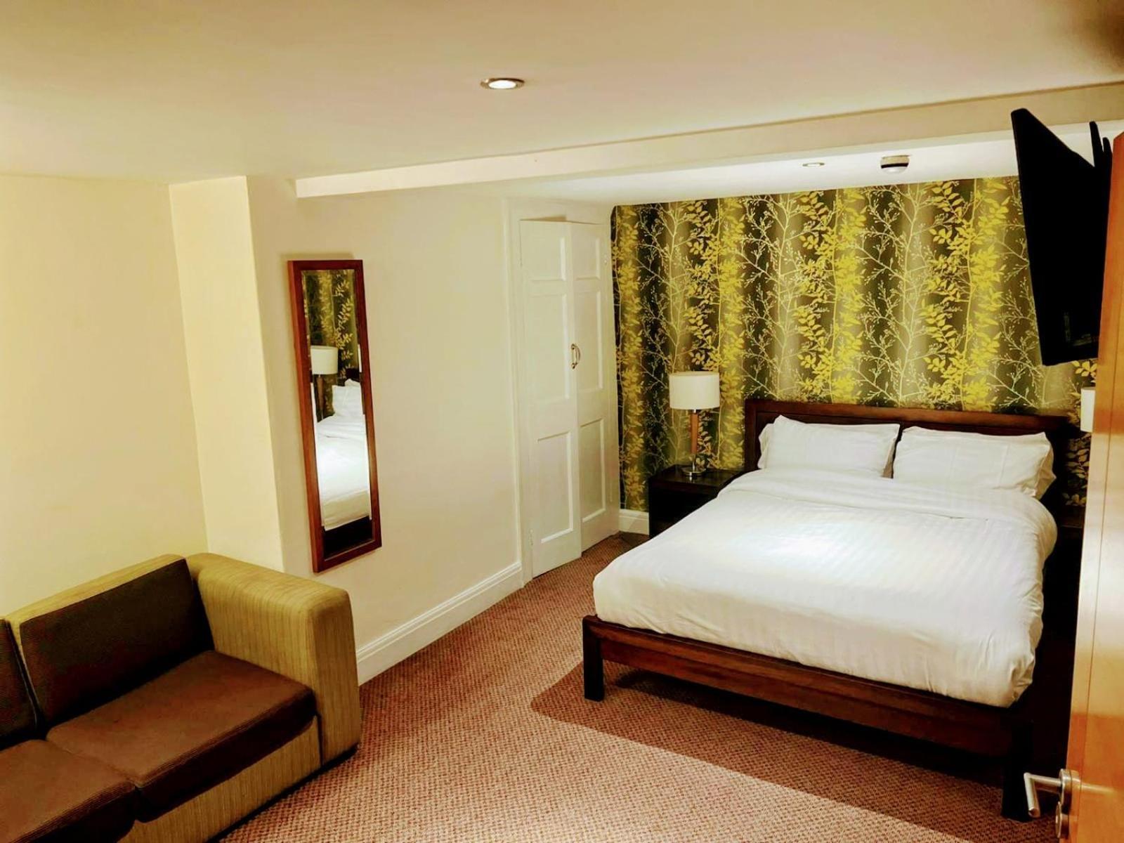 Gillygate Bar And Rooms Йорк Экстерьер фото